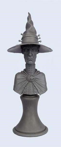 Esme Weatherwax Bust (1)