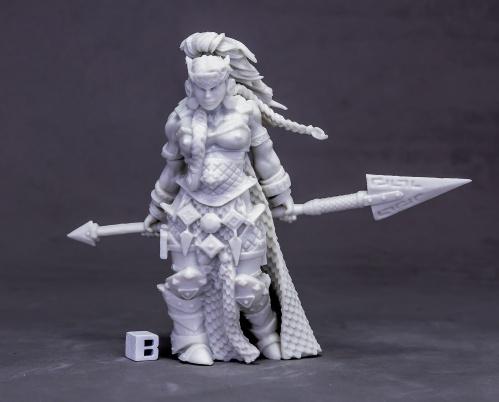 Dark Heaven Bones: Vanja, Fire Giant Queen (Huge)