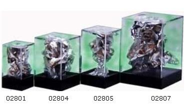Chessex Single Figure Display Box: Small (1¾'' x 1¼'' x 1¼'')