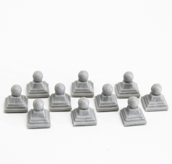 Reaper Bones Classic: Graveyard Finial - Orbs (10)