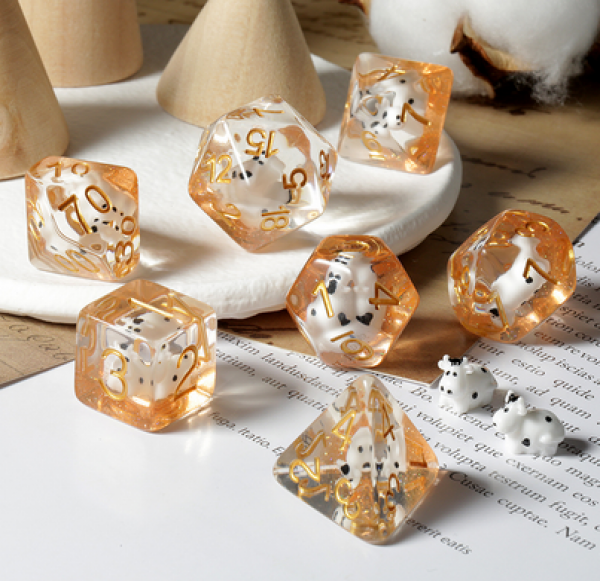 Dice Habit Resin Dice Set: Cow (7pcs)