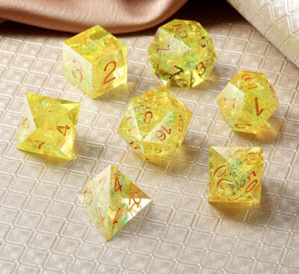 Dice Habit: Sharp Edge Dice Set - Canary (7pcs)