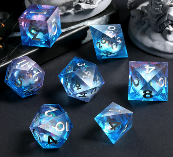 Dice Habit: Liquid Core Dice Set - Ice Castle (7pcs)