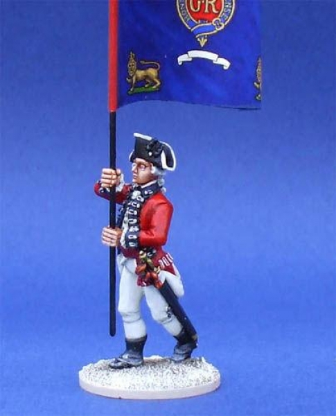 Front Rank Miniatures: 40A16 British Battalion Company Command - Standard Bearer Advancing (1 f