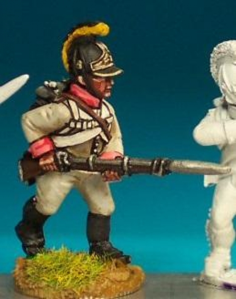 Front Rank Miniatures: AN3 German Fusilier - In Helmet - Advancing, Low Porte (6 figures)