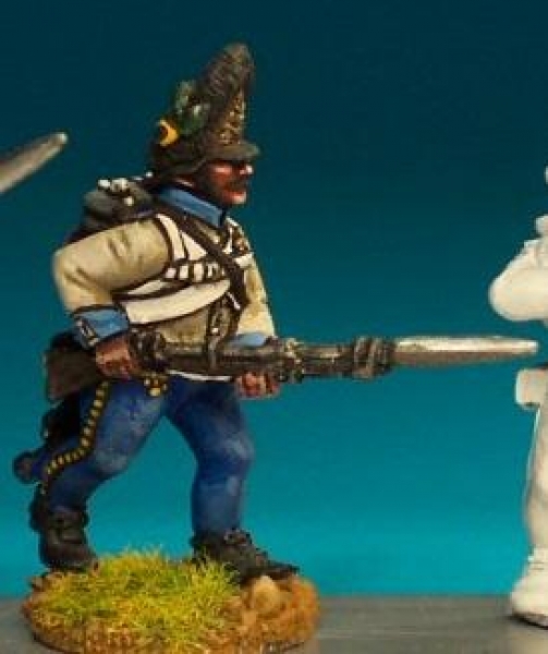 Front Rank Miniatures: AN56 Hungarian Grenadier - In Bearskin - Advancing, Low Porte (6 figures