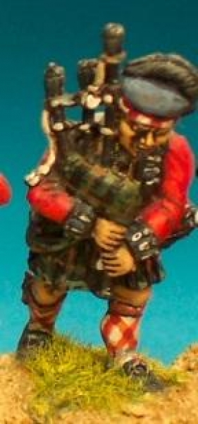 Front Rank Miniatures: AWB28 Highland Piper (6 figures)