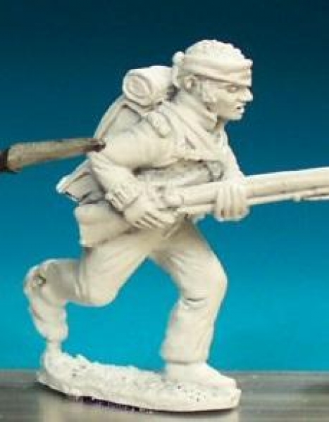 Front Rank Miniatures: BN3 British Infantryman - Centre Company - Belgic Shako - Charging Bandaged H