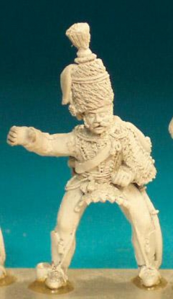 Front Rank Miniatures: BNC67 Hussar Pre 1812 (Cylindrical Fur Hat) - Standard Bearer (6 figures)