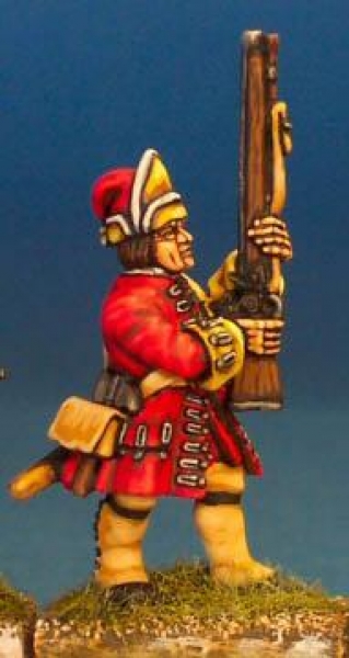 Front Rank Miniatures: BS13 Grenadier / Fusilier In Cap - Standing Musket Held To Front (6 figures)
