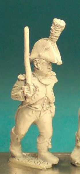 Front Rank Miniatures: DWN18 Officer In Bicorn - Duchy Of Warsaw - Officer Marching (6 figures)