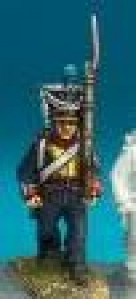 Front Rank Miniatures: DWN1 Fusilier In Czapka - Duchy Of Warsaw - Marching (6 figures)