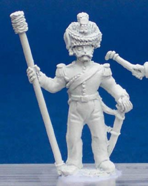 Front Rank Miniatures: DWNA13 Polish Horse Artilleryman In Colpack Post 1810 - Gunner Standing With 