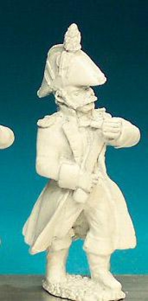 Front Rank Miniatures: FN139 Standard Bearer - Standard Bearer Standing, Greatcoat And Bicorn (6 fig