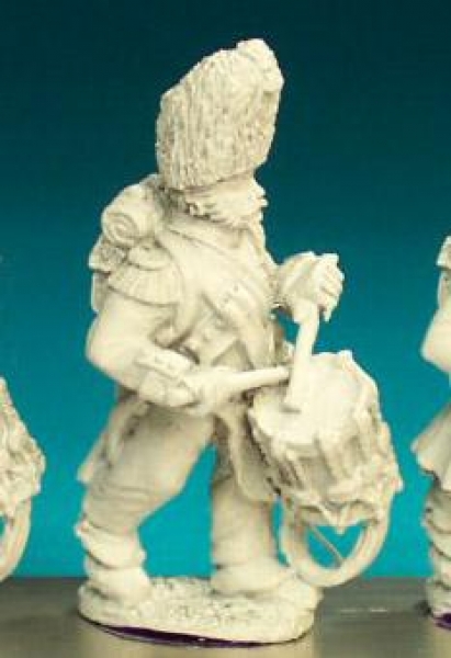 Front Rank Miniatures: FN153 Dutch Grenadier Drummer - Advancing, Campaign Dress And Bearskin (6 fig