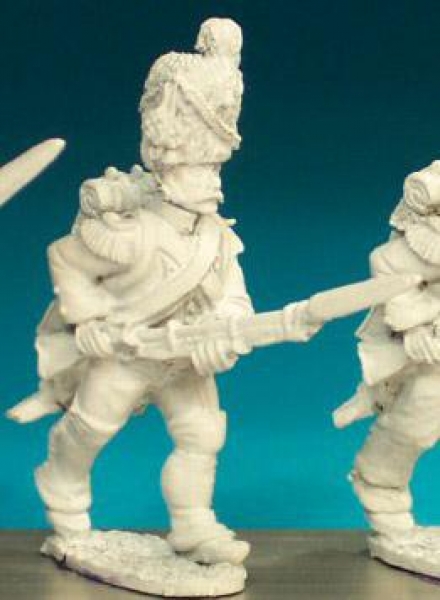 Front Rank Miniatures: FN164 Chasseur - Advancing With:- - Advancing With Low Porte, Full Dress And 