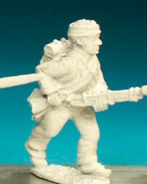 Front Rank Miniatures: FN208 Fusilier - Campaign Dress Pre 1812 - Advancing, Low Porte, Bandaged Hea