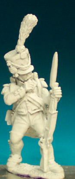 Front Rank Miniatures: FN230 Voltigeur / Grenadier - Full Dress Pre 1812 - Biting Cartridge, Shako (