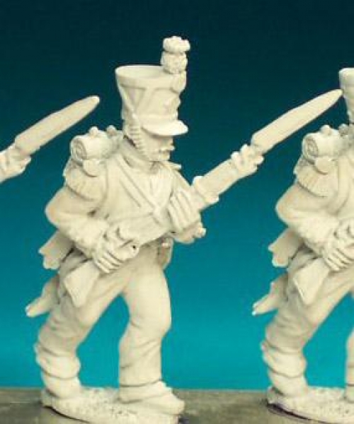 Front Rank Miniatures: FN237 Voltigeur / Grenadier - Campaign Dress Pre 1812 - Advancing, High Porte