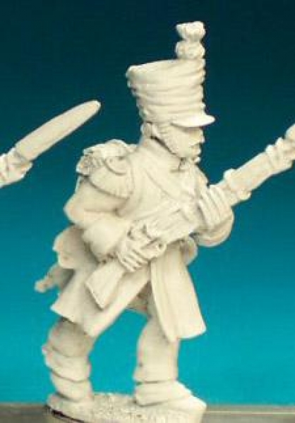 Front Rank Miniatures: FN256 Voltigeur / Grenadier - Greatcoat Pre 1812 - Advancing, High Porte, Wea