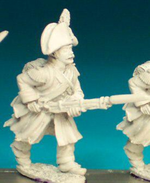 Front Rank Miniatures: FN257 Voltigeur / Grenadier - Greatcoat Pre 1812 - Advancing, Low Porte, Bico