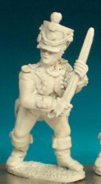 Front Rank Miniatures: FN272 Fusilier Officer In Regulation Dress And Shako, Holding Sword (6 figure