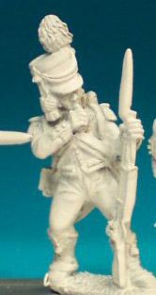 Front Rank Miniatures: FN314 Early Shako With Drooping Side Plume Pre 1806 - Chasseur Biting Cartrid