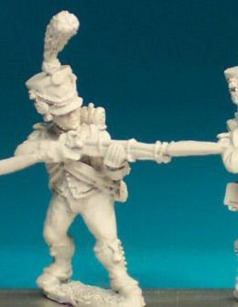 Front Rank Miniatures: FN332 Shako With Upright Plume, Post 1806 - Chasseur Standing Firing (6 figur