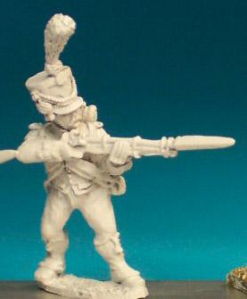Front Rank Miniatures: FN341 Shako With Upright Plume, Post 1806 - Carabinier/Voltigeur Standing Fir