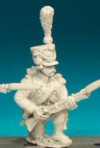Front Rank Miniatures: FN345 Shako With Upright Plume, Post 1806 - Carabinier/Voltigeur Kneeling At 