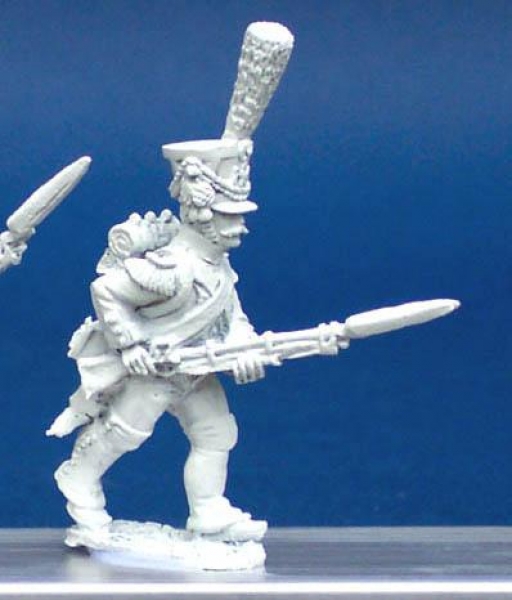 Front Rank Miniatures: FN391 Fusilier Grenadier - In Full Dress - Advancing, Low Porte (6 figures)