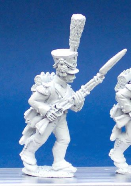 Front Rank Miniatures: FN412 Young Guard Voltigeur In Full Dress - Advancing, High Porte (6 figures)