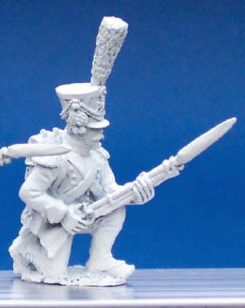 Front Rank Miniatures: FN418 Young Guard Voltigeur In Full Dress - Kneeling At Ready (6 figures)
