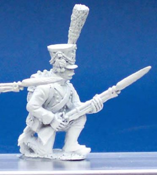 Front Rank Miniatures: FN429 Young Guard Tirailleur In Full Dress - Kneeling At Ready (6 figures)