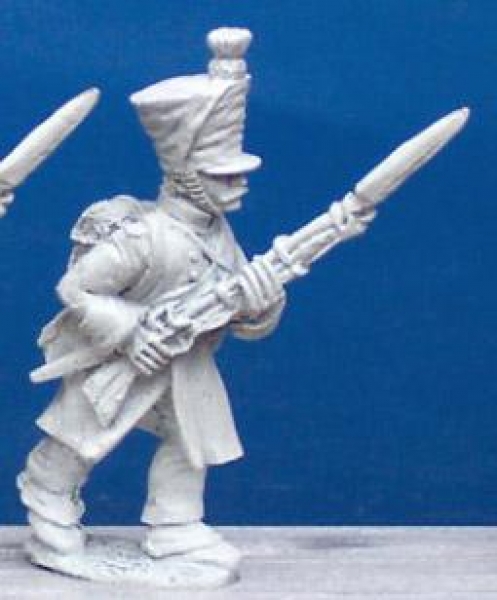 Front Rank Miniatures: FN58 Voltigeur (1812-1815) - Advancing, Greatcoat, Weatherproof Shako (6 figu