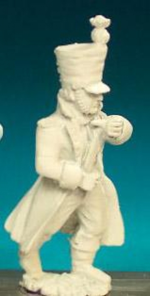 Front Rank Miniatures: FN90 Standard Bearer (1812-1815) - In Greatcoat And Weatherproof Shako (6 fig
