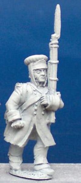 Front Rank Miniatures: FN9 Fusilier (1812-1815) - Marching, Greatcoat, Pokalem With Ear Flaps Down (