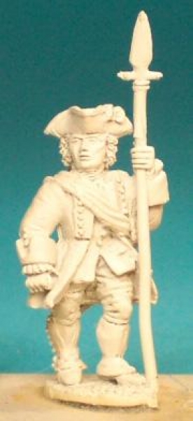 Front Rank Miniatures: GA17 Officer Standing With Spontoon (6 figures)