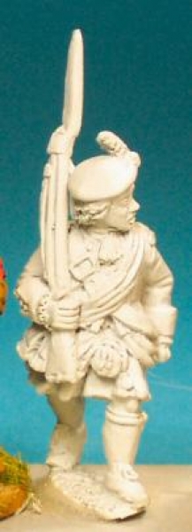 Front Rank Miniatures: GA24 Officer Marching. With Fusil (6 figures)