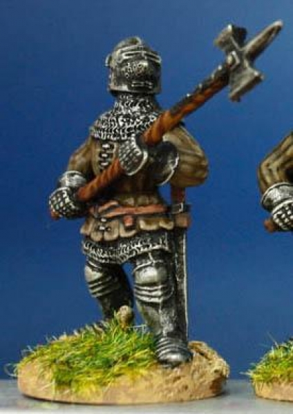 Front Rank Miniatures: HW46 Dismounted Man At Arms - Standing With Poleaxe - Aketon & Houndskull Vis