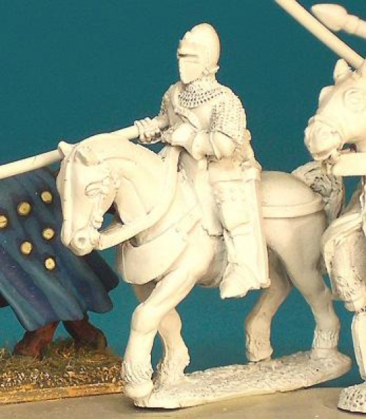 Front Rank Miniatures: HWC4 Mounted Man At Arms - Lance Forward - Short Surcoat And Visored Basinet 