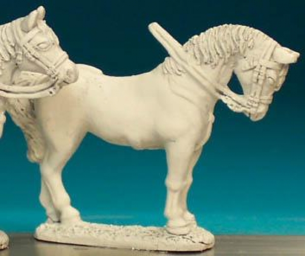 Front Rank Miniatures: LT1B Light Cavalry Horse - Standing, Arched Neck (6 horses)