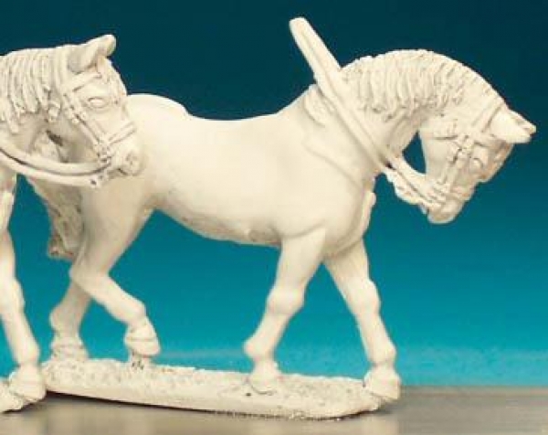 Front Rank Miniatures: LT2B Light Cavalry Horse - Walking, Arched Neck (6 horses)