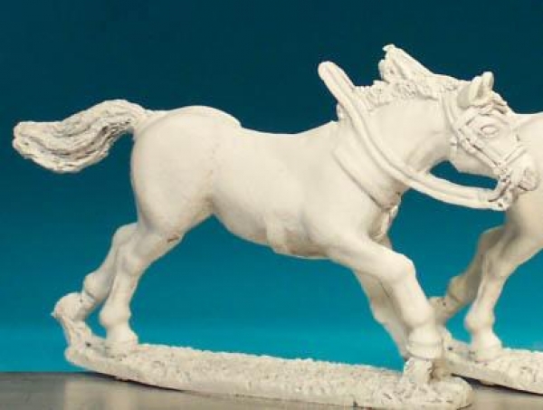 Front Rank Miniatures: LT5A Light Cavalry Horse - Galloping, Legs Stretched Out, Head Forward (6 hor