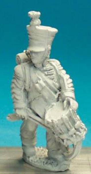 Front Rank Miniatures: NN116 Drummer - Holding Drum, Sticks Down - 1st Or 2nd Regt In Covered Shako 