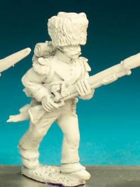 Front Rank Miniatures: NN69 Grenadier - Advancing High Porte - 2nd Regt In Colpack, Without Decorati