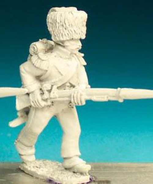 Front Rank Miniatures: NN73 Grenadier - Advancing Low Porte - 2nd Regt In Colpack, Without Decoratio