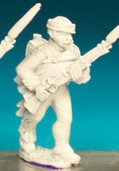 Front Rank Miniatures: RN18 Infantryman - Advancing High Porte With Bandaged Head (6 figures)