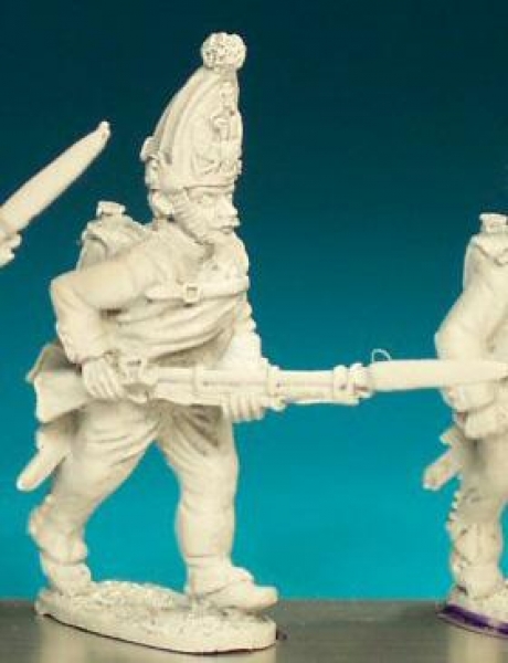 Front Rank Miniatures: RN35 Pavlov Grenadier - Advancing With Levelled Musket (6 figures)