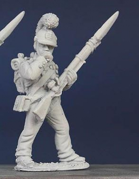 Front Rank Miniatures: WN27 Wurttemberg Line Infantryman 1811 To 1812 - Standing Biting Cartridge (6